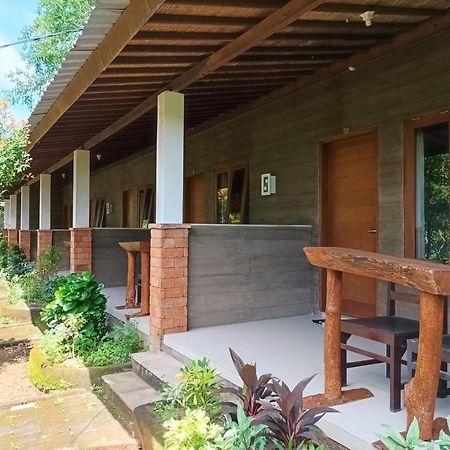 Agung Balangan Homestay Jimbaran Екстериор снимка