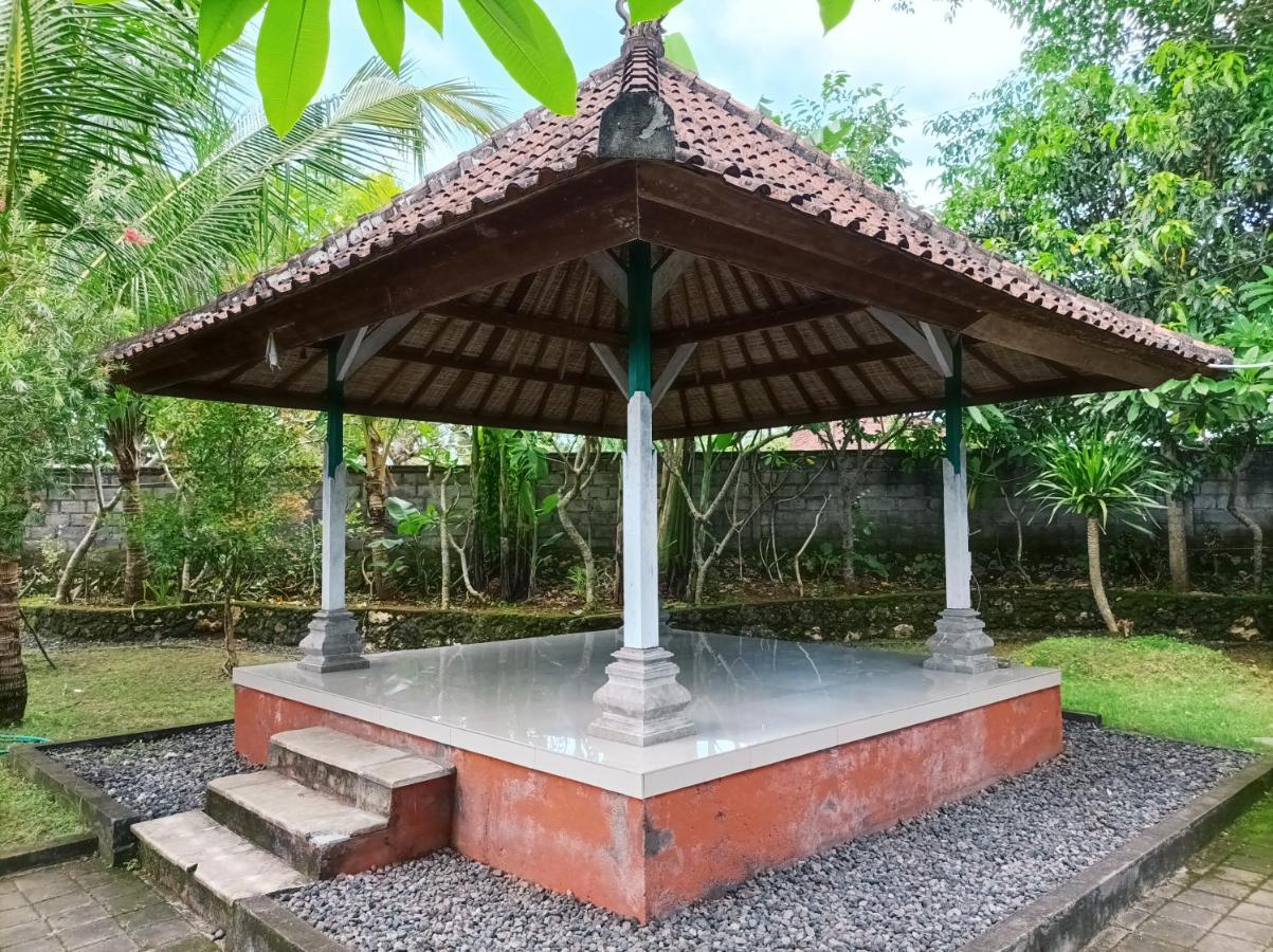 Agung Balangan Homestay Jimbaran Екстериор снимка